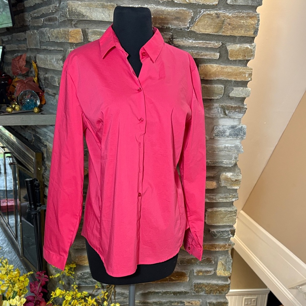 NWT Women's Pink Button-Up Shirt